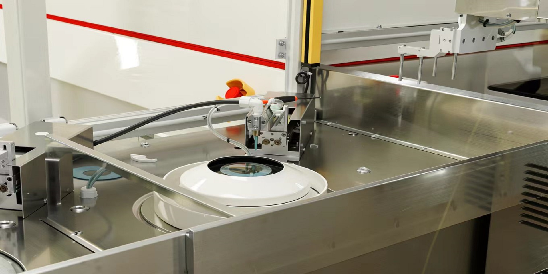 Introduced high-precision spin coating process devices.